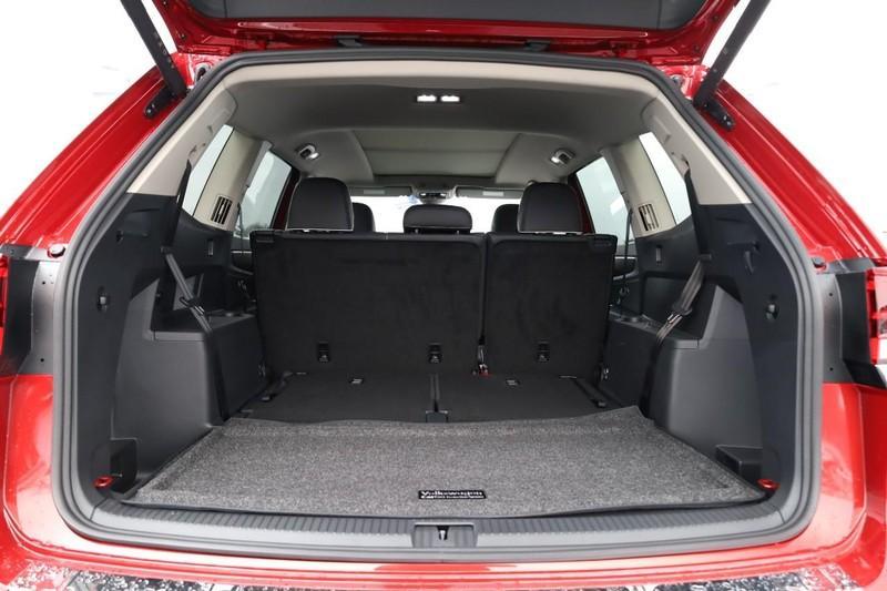 new 2025 Volkswagen Atlas car, priced at $51,985