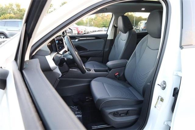 new 2025 Volkswagen Tiguan car, priced at $35,494