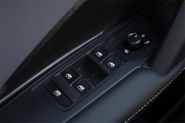 new 2025 Volkswagen Tiguan car, priced at $35,494