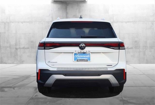 new 2025 Volkswagen Tiguan car, priced at $35,494