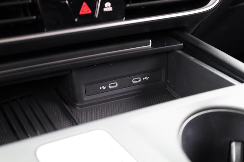 new 2025 Volkswagen Atlas Cross Sport car, priced at $38,459