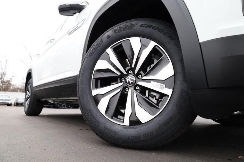 new 2025 Volkswagen Atlas Cross Sport car, priced at $38,459