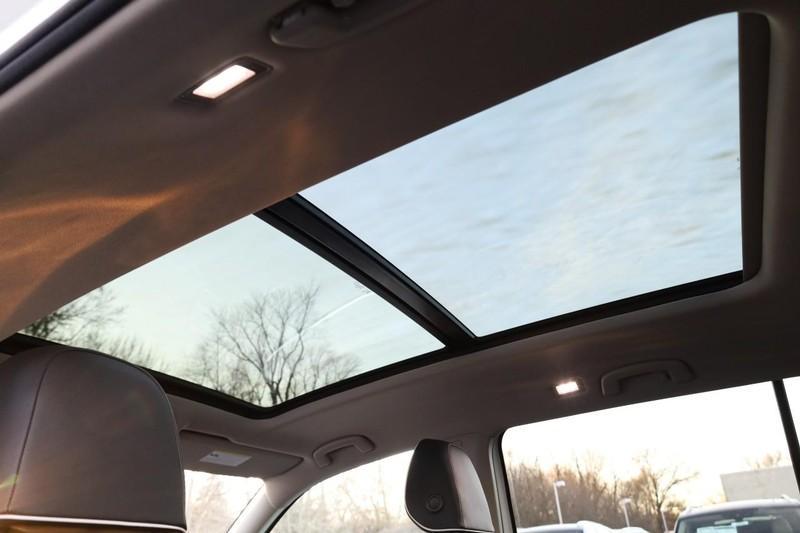 new 2025 Volkswagen Atlas car, priced at $51,675