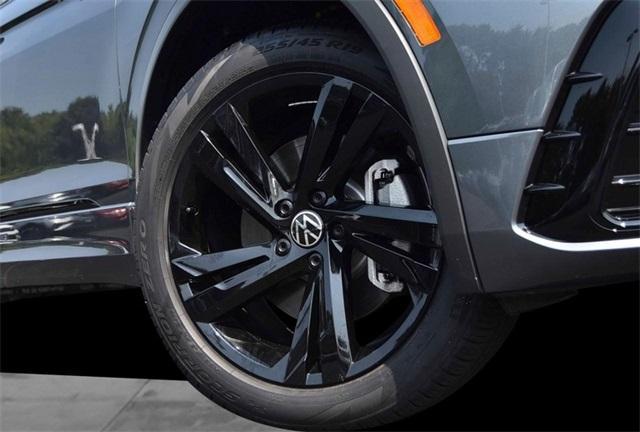 used 2024 Volkswagen Tiguan car, priced at $31,995