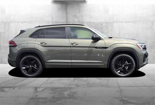 new 2025 Volkswagen Atlas Cross Sport car, priced at $44,995