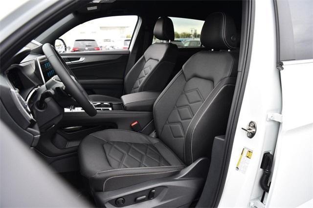new 2025 Volkswagen Atlas Cross Sport car, priced at $42,059
