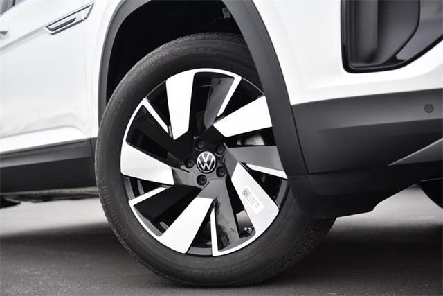 new 2025 Volkswagen Atlas Cross Sport car, priced at $42,059