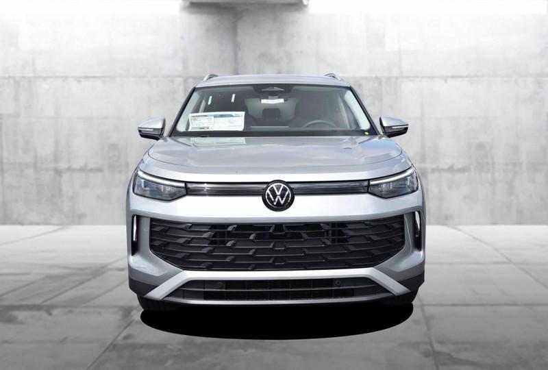 new 2025 Volkswagen Tiguan car, priced at $31,475