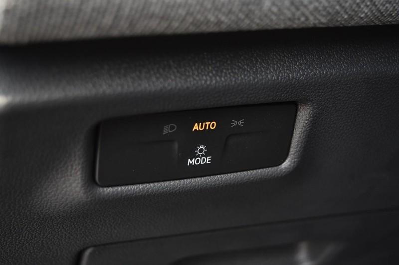 new 2025 Volkswagen Tiguan car, priced at $31,475