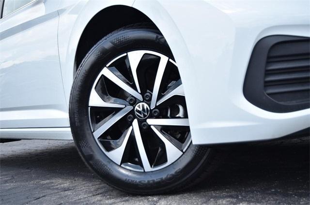 used 2024 Volkswagen Jetta car, priced at $20,995