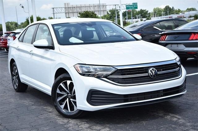 used 2024 Volkswagen Jetta car, priced at $20,995