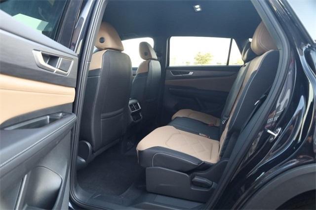 new 2026 Volkswagen Atlas Cross Sport car, priced at $40,768