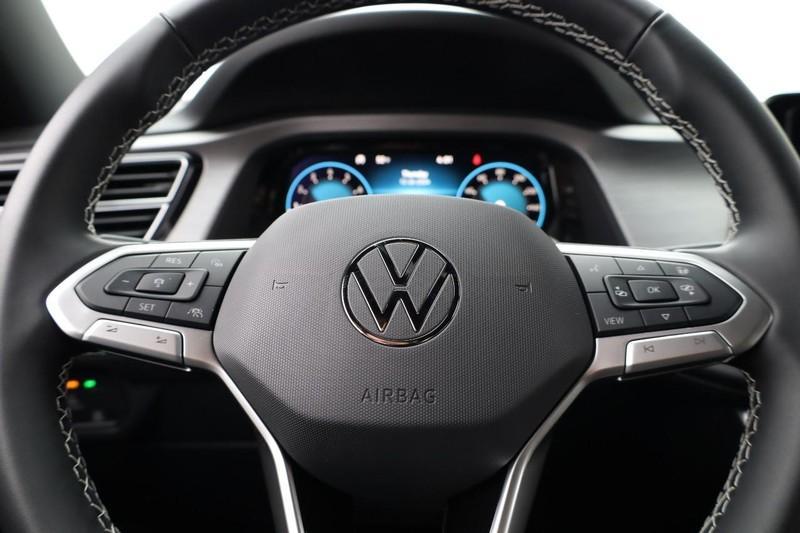 new 2025 Volkswagen Atlas Cross Sport car, priced at $44,103