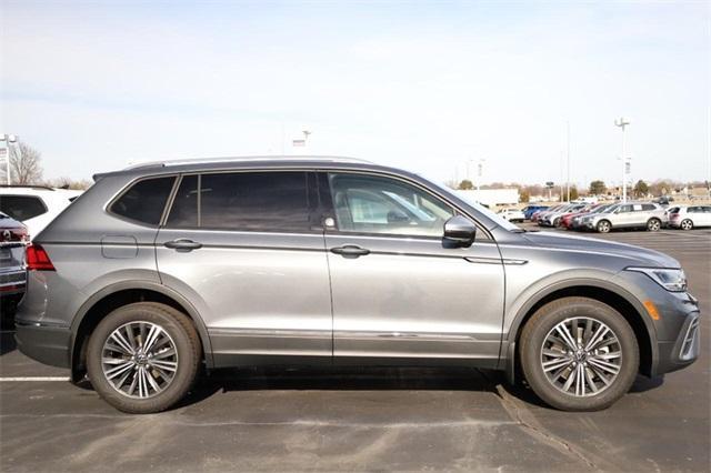 new 2024 Volkswagen Tiguan car, priced at $30,468