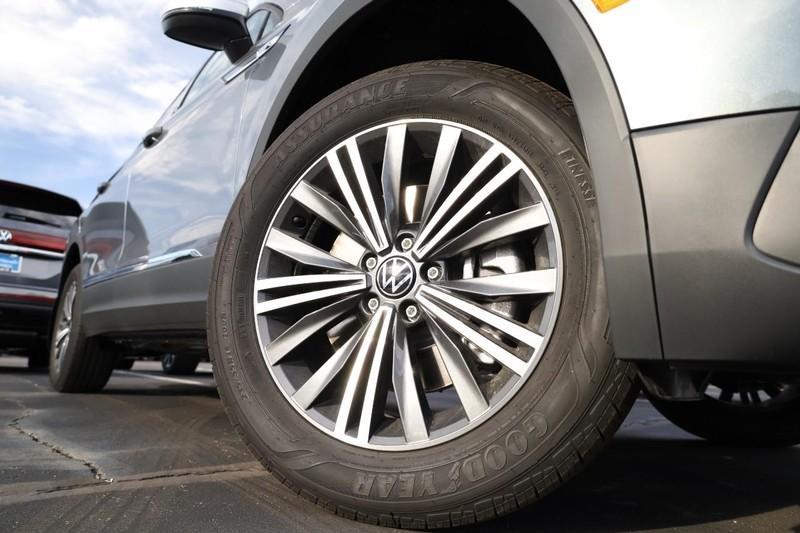 new 2024 Volkswagen Tiguan car, priced at $29,468