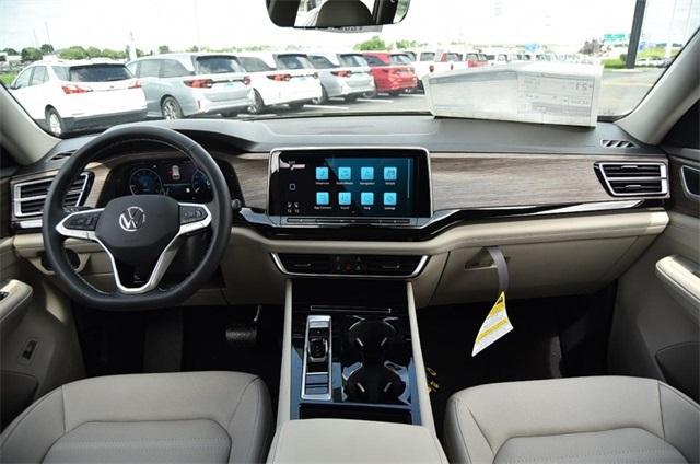 new 2025 Volkswagen Atlas car, priced at $42,995