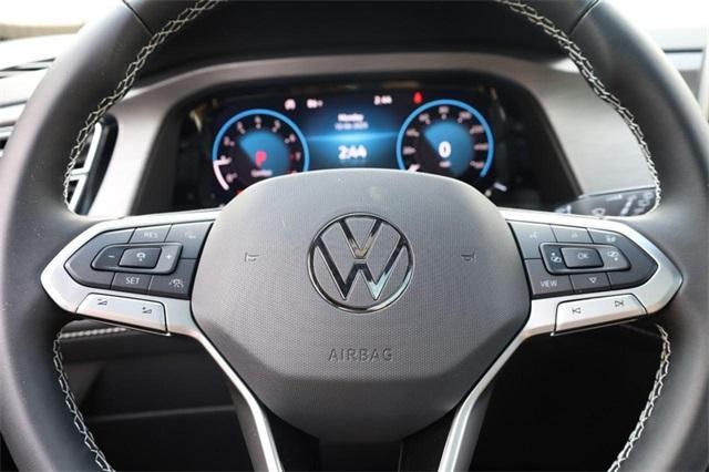 new 2026 Volkswagen Atlas Cross Sport car, priced at $45,479