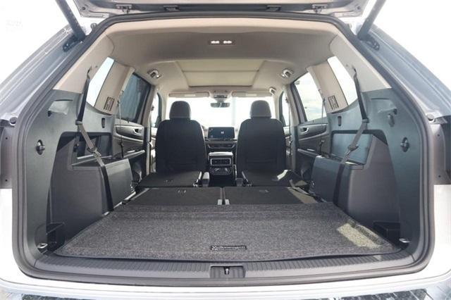 new 2026 Volkswagen Atlas car, priced at $49,934