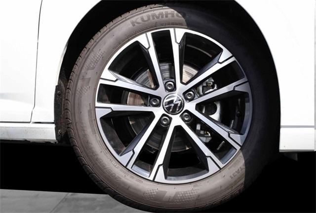 new 2025 Volkswagen Jetta car, priced at $24,699