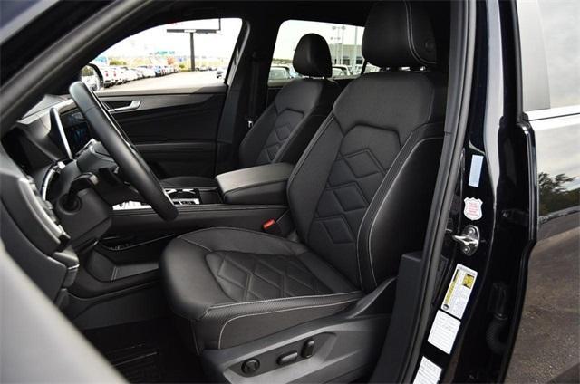 used 2025 Volkswagen Atlas Cross Sport car, priced at $38,450