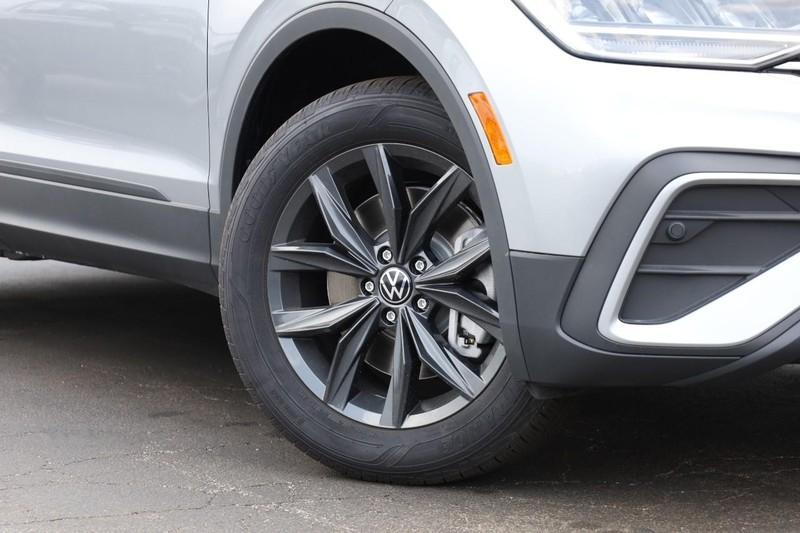 new 2024 Volkswagen Tiguan car, priced at $30,867