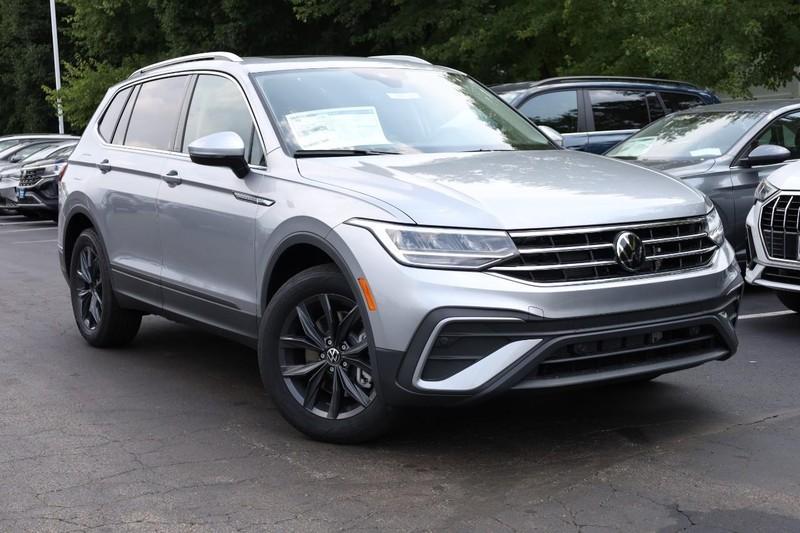 new 2024 Volkswagen Tiguan car, priced at $30,867