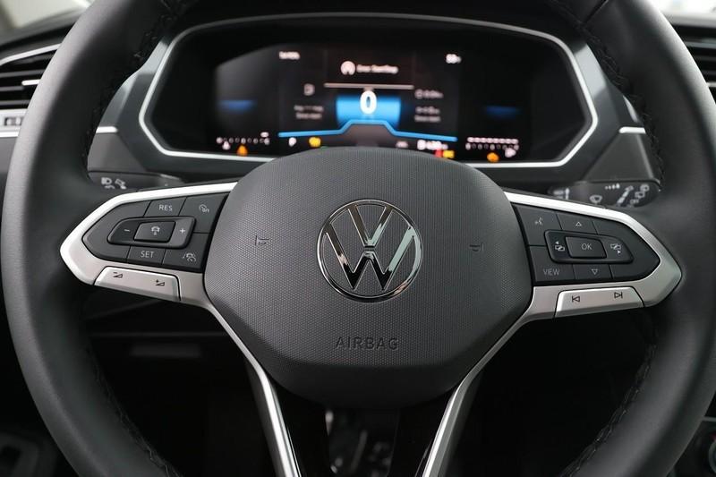 new 2024 Volkswagen Tiguan car, priced at $30,671