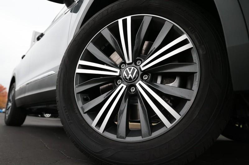 new 2024 Volkswagen Tiguan car, priced at $30,671