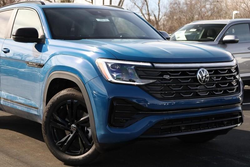 new 2025 Volkswagen Atlas Cross Sport car, priced at $47,980