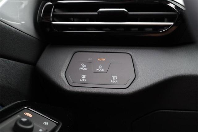 new 2025 Volkswagen ID.4 car, priced at $47,099