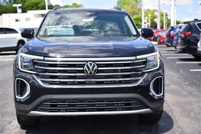 new 2025 Volkswagen Atlas car, priced at $41,839