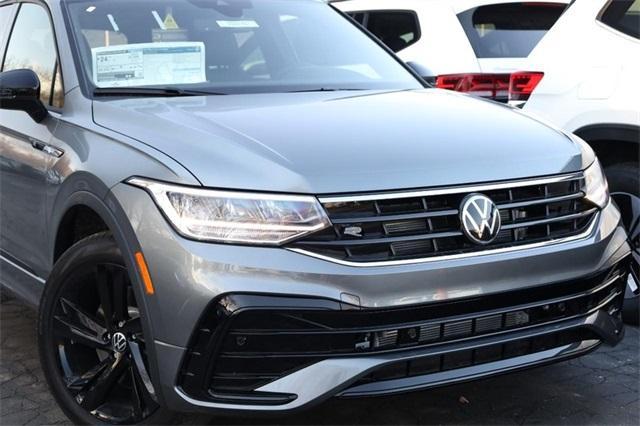 new 2024 Volkswagen Tiguan car, priced at $32,497