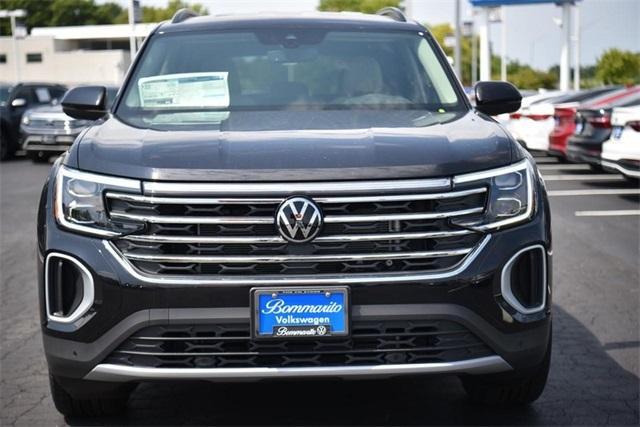 new 2024 Volkswagen Atlas car, priced at $38,995