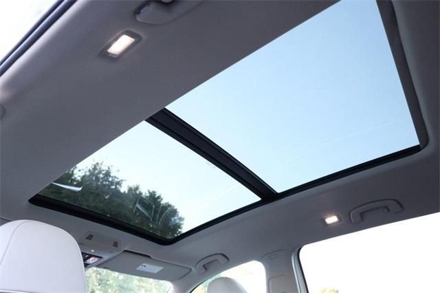 new 2026 Volkswagen Atlas car, priced at $55,646