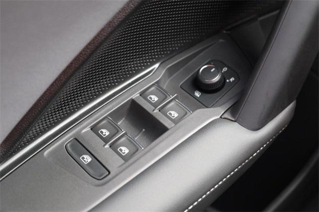 new 2025 Volkswagen Tiguan car, priced at $35,396