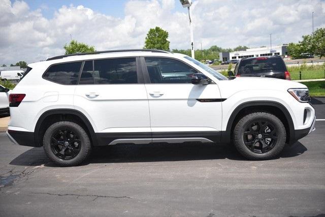 new 2024 Volkswagen Atlas car, priced at $44,500