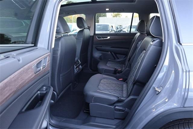 new 2026 Volkswagen Atlas car, priced at $55,646