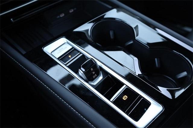 new 2026 Volkswagen Atlas car, priced at $55,646