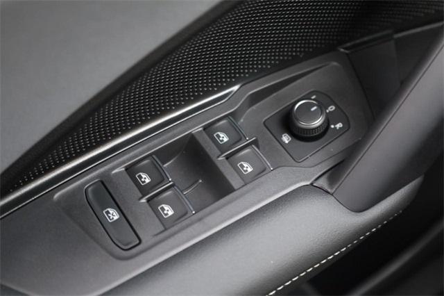 new 2025 Volkswagen Tiguan car, priced at $35,480