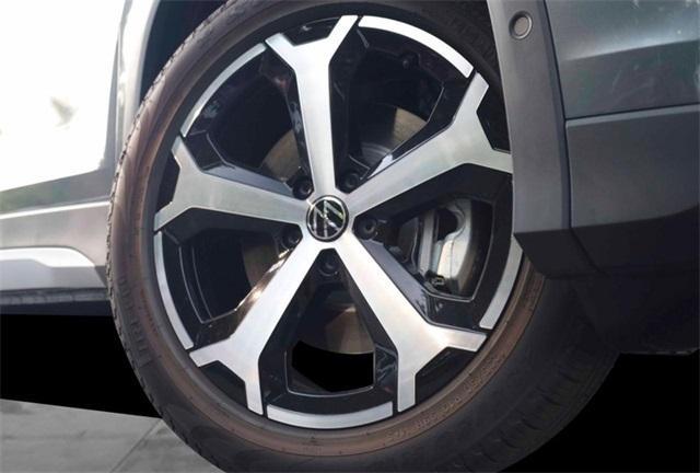 new 2025 Volkswagen Tiguan car, priced at $35,480