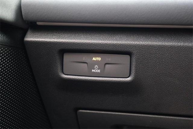 new 2025 Volkswagen Tiguan car, priced at $35,480