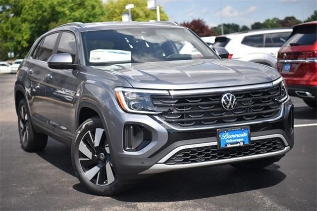 new 2024 Volkswagen Atlas Cross Sport car, priced at $38,246