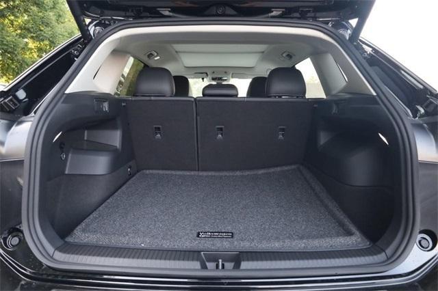 new 2025 Volkswagen Tiguan car, priced at $35,494