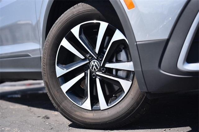 used 2024 Volkswagen Tiguan car, priced at $25,995