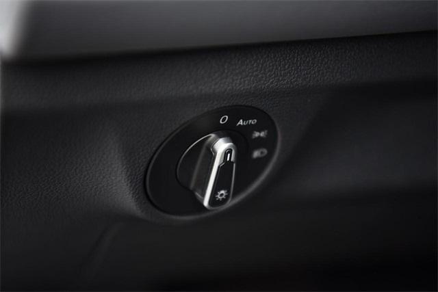 new 2025 Volkswagen Jetta car, priced at $26,257