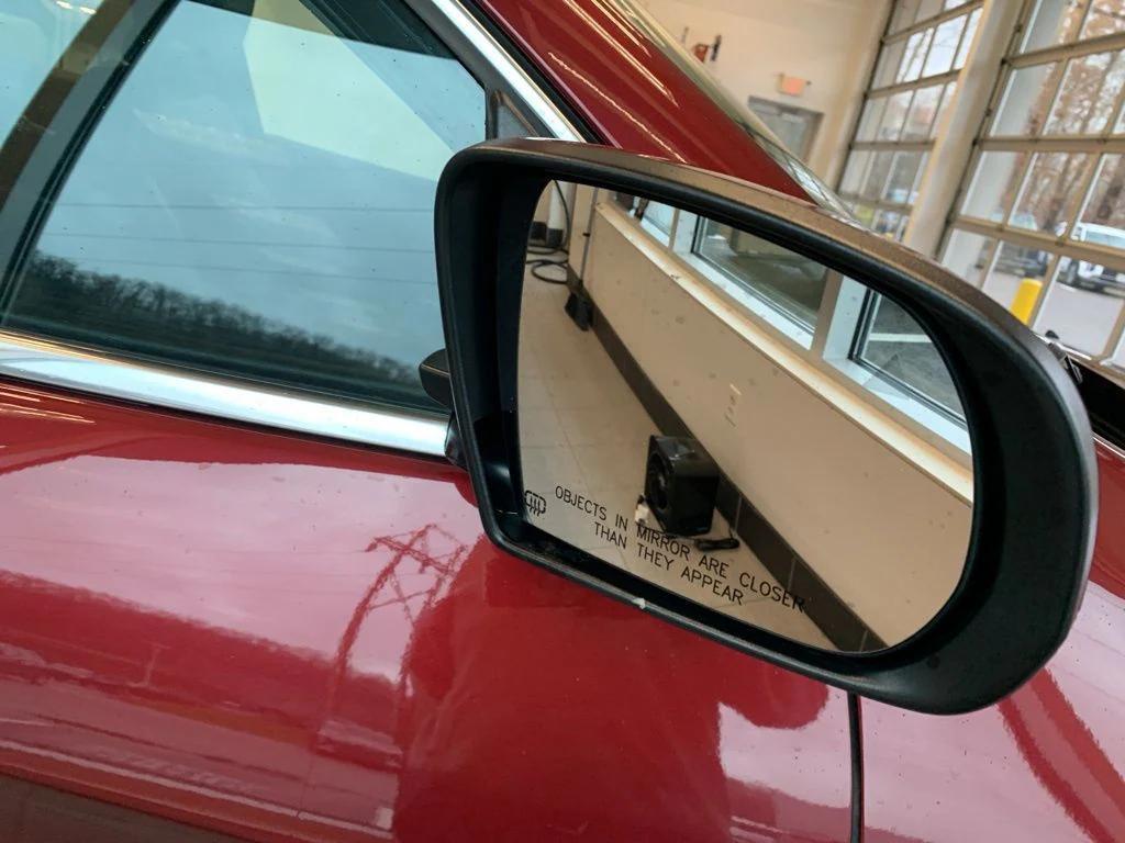 used 2019 Jeep Cherokee car, priced at $19,500