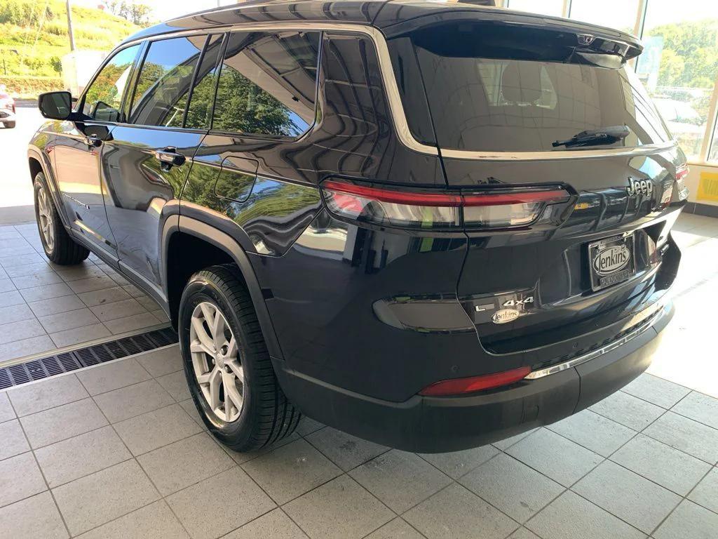 used 2022 Jeep Grand Cherokee L car, priced at $29,500