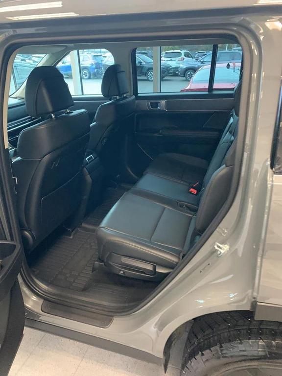 used 2024 Hyundai Santa Fe car, priced at $31,500