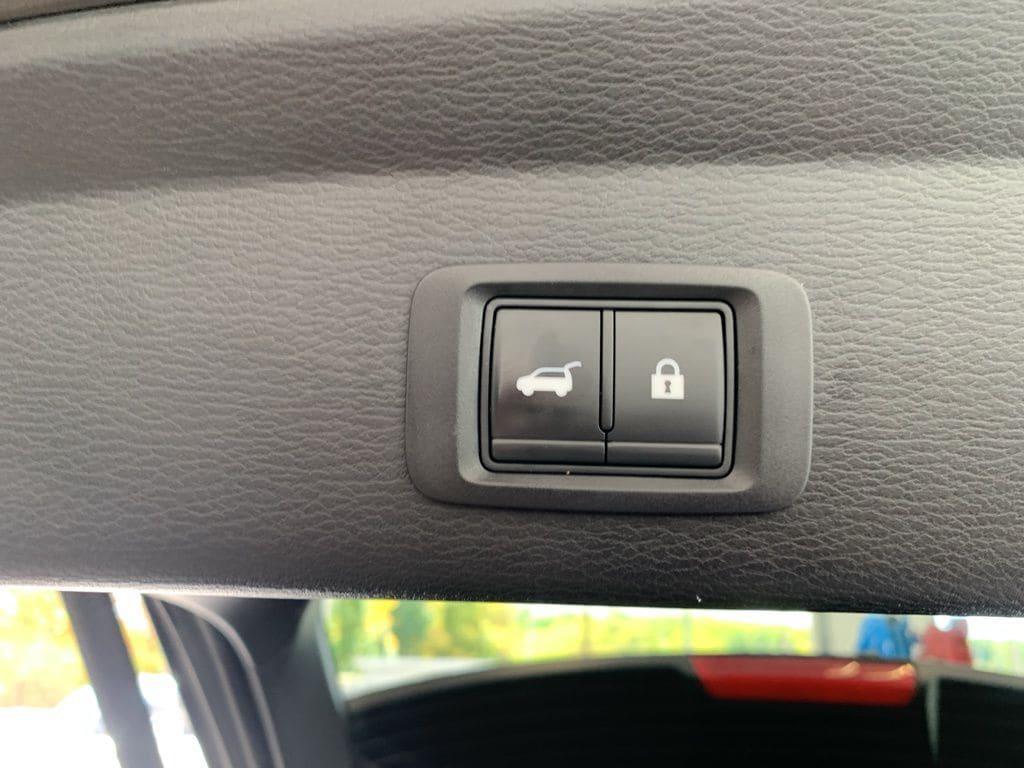 used 2022 Mitsubishi Outlander car, priced at $23,000