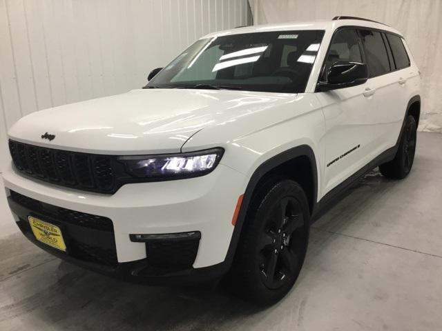 new 2024 Jeep Grand Cherokee L car, priced at $45,799